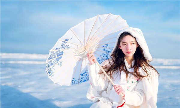 上栗试管代怀生子多少钱一个？助孕之路的费用分析与方案选择